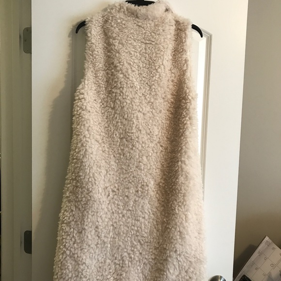 NWT midi Sherpa vest from three bird nest - Picture 1 of 3